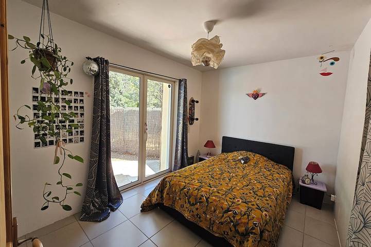 Location de vacances pour 8 personnes, avec terrasse et jardin à La Tour-d'Aigues - 2