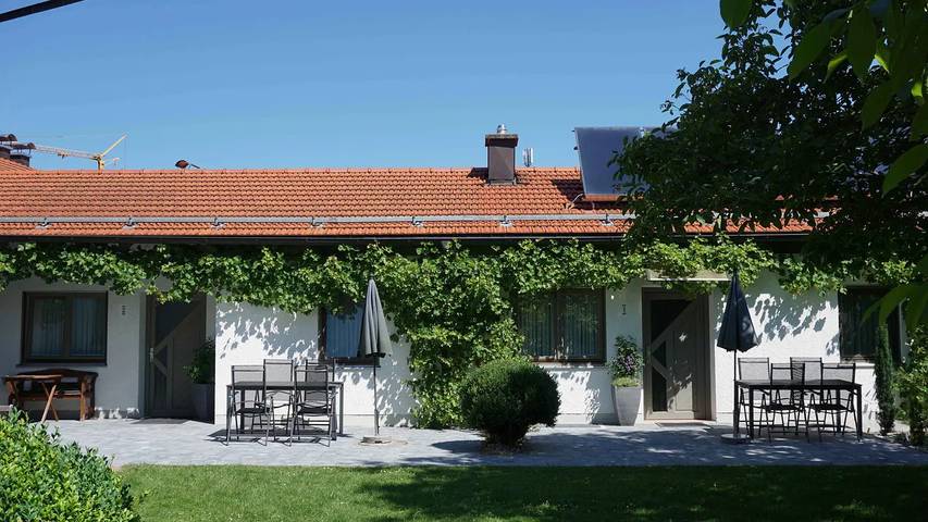 Appartement de vacances pour 4 personnes, avec jardin