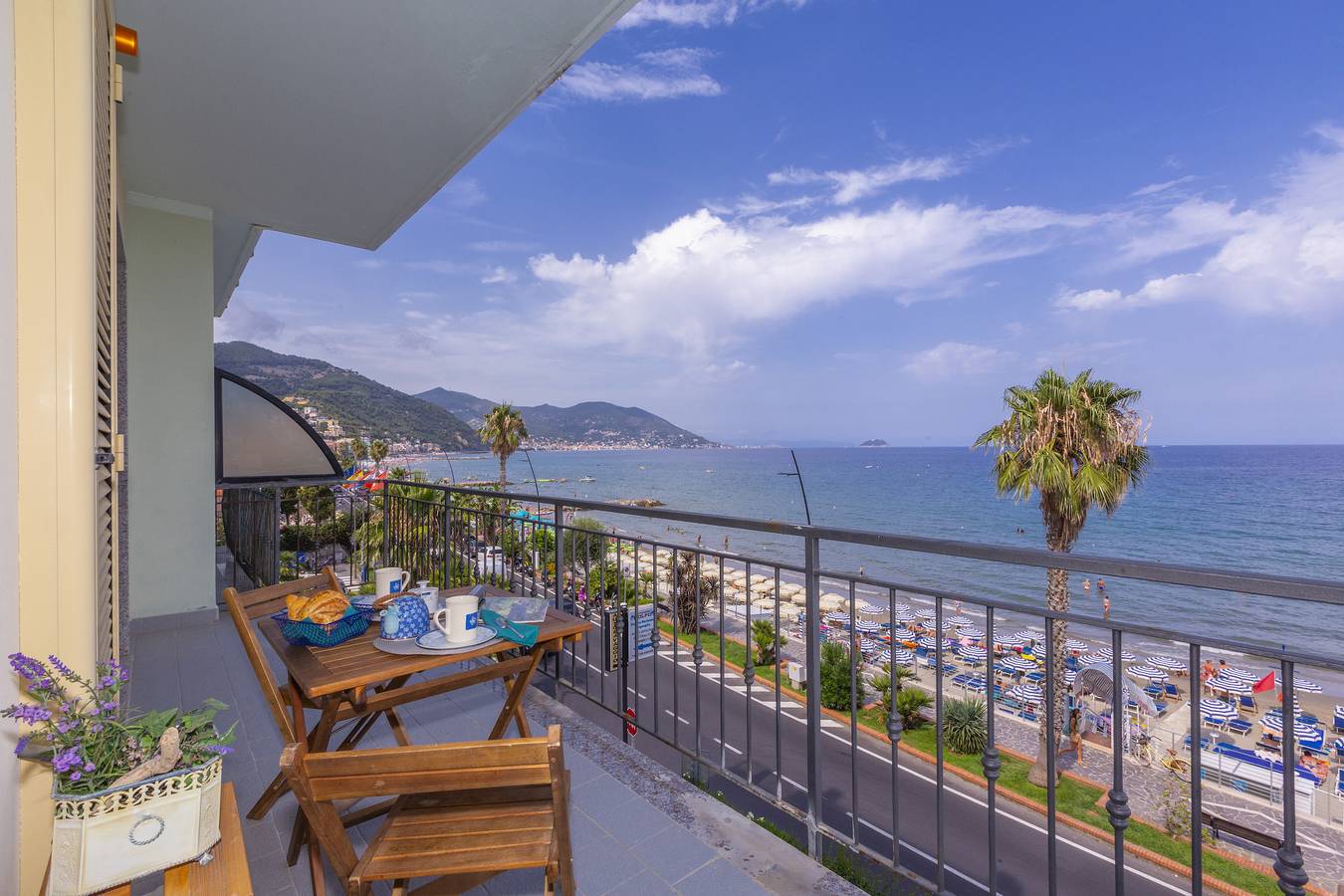 Vakantiewoning voor 4 Personen in Laigueglia, Ligurische Alpen