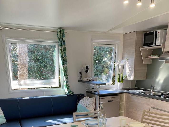 Flower Camping Le Rompval - Mobilheim 6 personen - Homeflower Premium 3 Schlafzimmer mit überdachter Terrasse + Geschirrspülmaschine in Bois de Cise, Mers-les-Bains