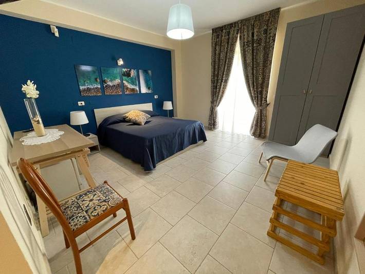 Location de vacances pour 5 personnes, avec jacuzzi et jardin ainsi que piscine et bassin pour enfant à Alì Terme - 4