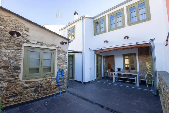 Casa de vacaciones para 8 personas, con vistas y terraza - 1