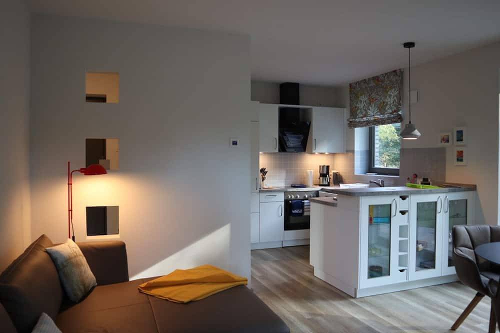 Ganze Wohnung, Seerose Dree, 59qm, Süd- und Westterrasse, 1 Schlafzimmer, max. 2 Personen in Zwischenahner Meer, Bad Zwischenahn