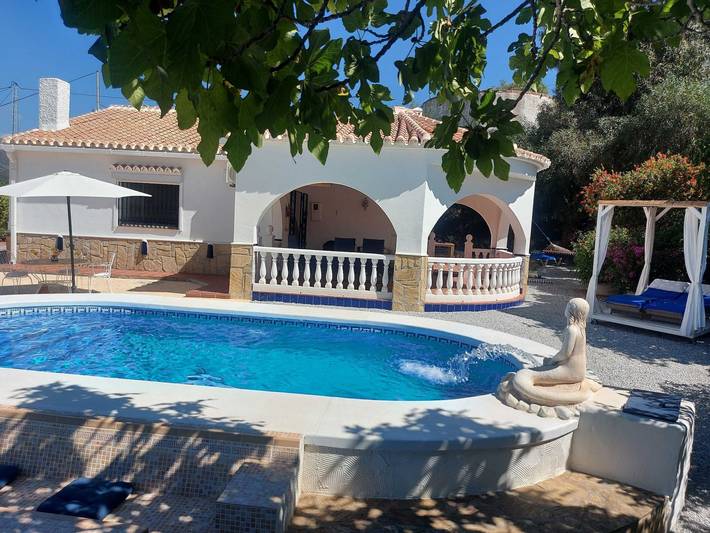 Ferienhaus für 4 Personen, mit Pool und Ausblick sowie Garten in Torrox - 4