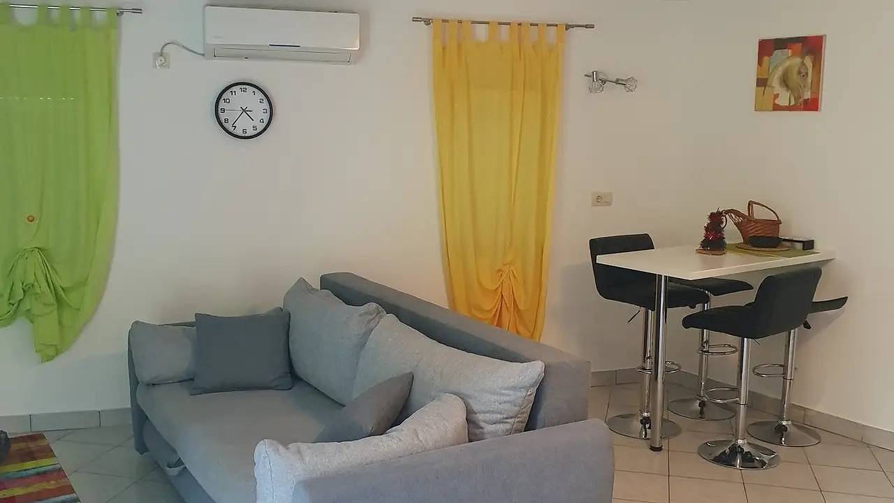 Ganze Ferienwohnung, Ferienwohnung für 4 Personen (44 m²) in Opatija in Plaža za pse (Icici), Icici
