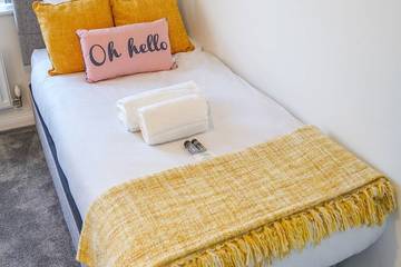 Glamping for 5 People in Nottinghamshire, Midlands, Photo 3