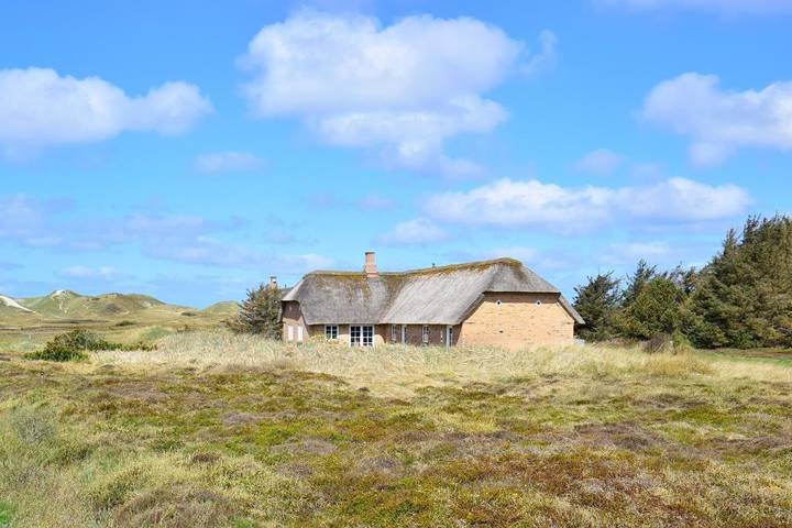 Villa for 6 personer, med Jacuzzi og Terrasse samt Sauna i Vedersø Klit