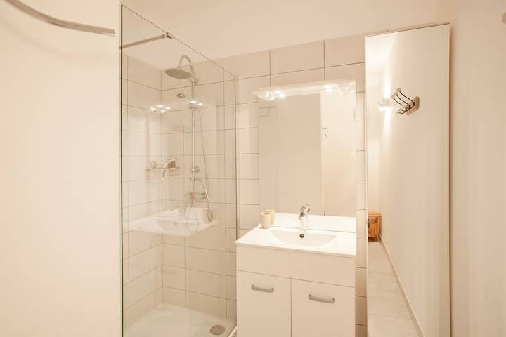Apartamento entero, Apartamento de vacaciones para 4 personas con balcón in L'Île-Rousse, Region de Calvi