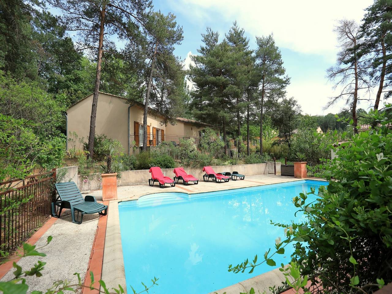 Maison de vacances avec piscine privée, Vagnas in Vagnas, Ardèche