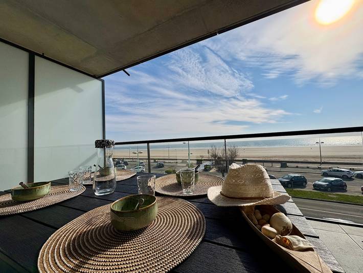 Gîte pour 6 personnes, avec balcon dans Casino La Pastourelle