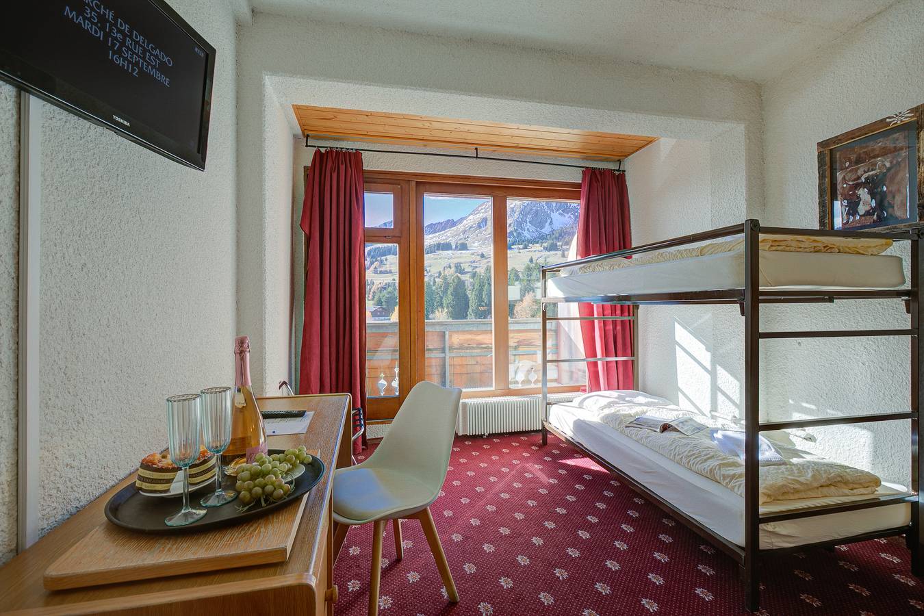 Hotel Relais Alpin Family Room & Balcony8 in Les Mosses, Ormont-Dessous