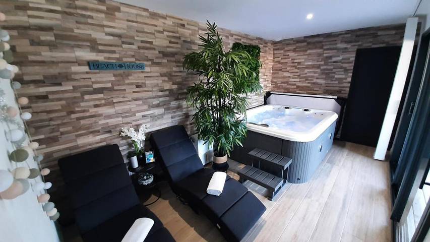 Appartement de vacances pour 2 personnes, avec jardin et jacuzzi