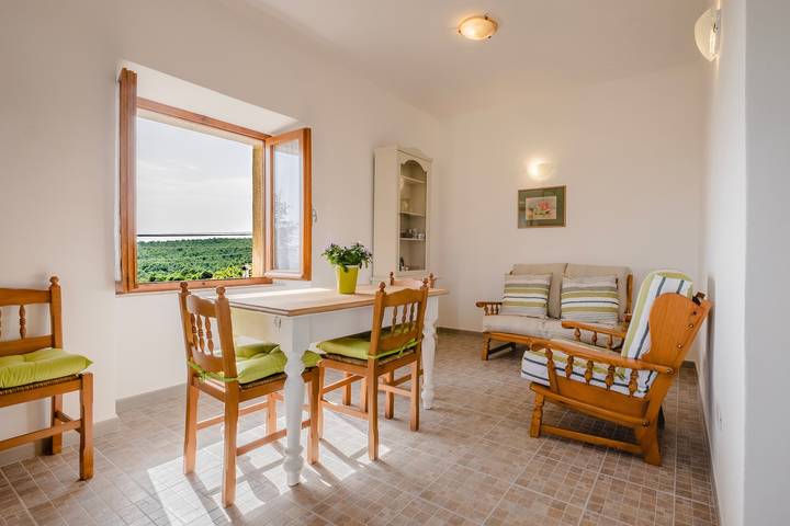 Geheel appartement, Appartement "La Sosta del Pellegrino" met Uitzicht op de Bergen, Eigen Tuin & Wifi in Sorano, Provincie Grosseto