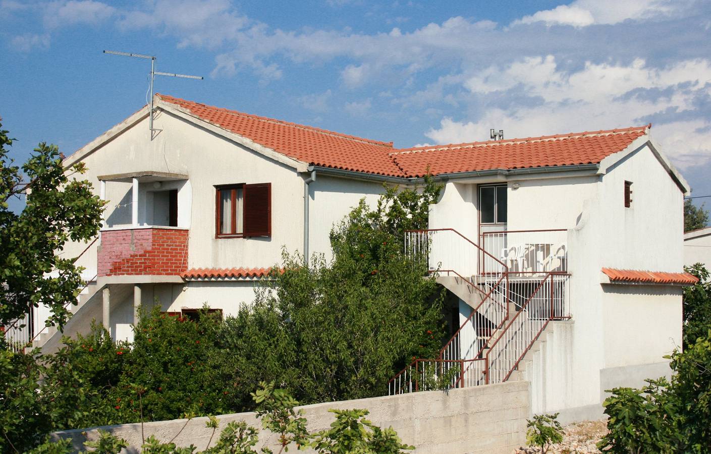 Ganze Wohnung, 2-Zimmer-Ferienwohnung mit Balkon Jezera, Murter A-5093-a in Tisno, Murter