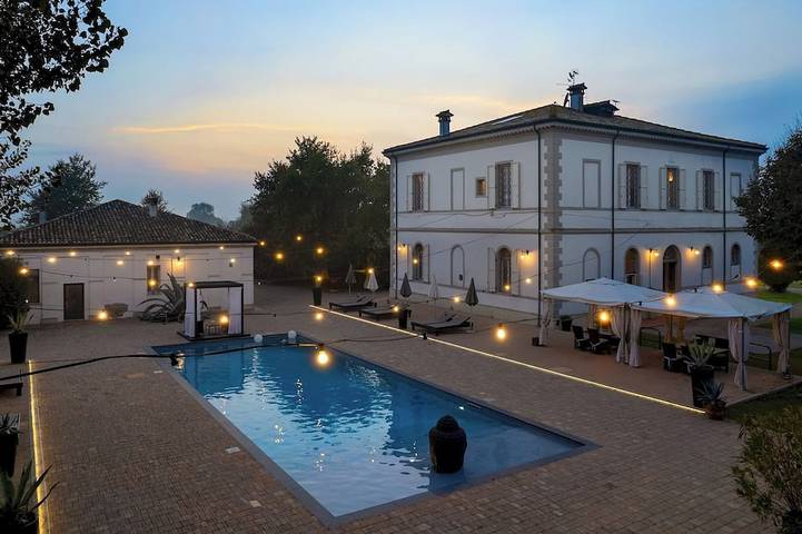 Villa per 10 persone, con idromassaggio e giardino, con animali domestici - 1