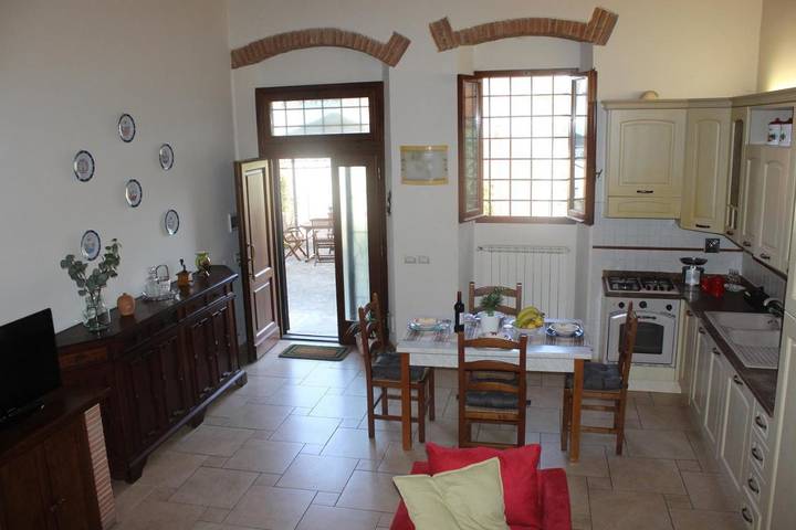 Gîte pour 6 personnes, avec jardin ainsi que vue et terrasse, animaux acceptés à Pontassieve - 2