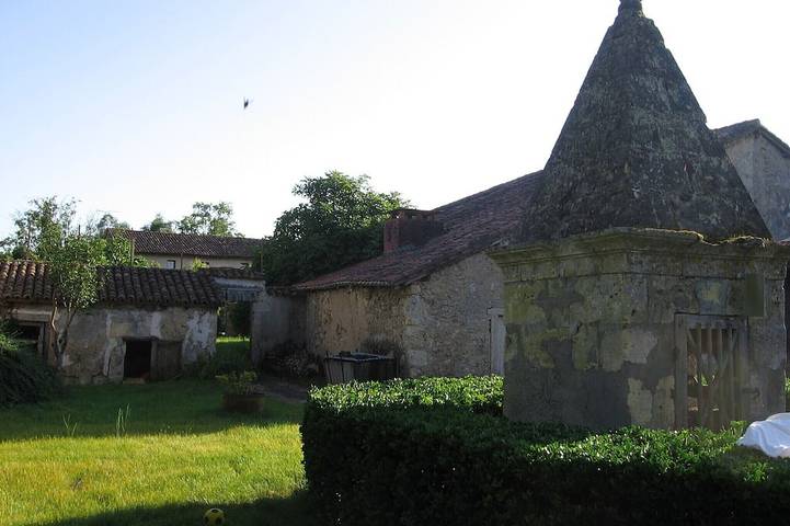Location de vacances pour 7 personnes, avec jardin et piscine, animaux acceptés à Bourgnac - 4