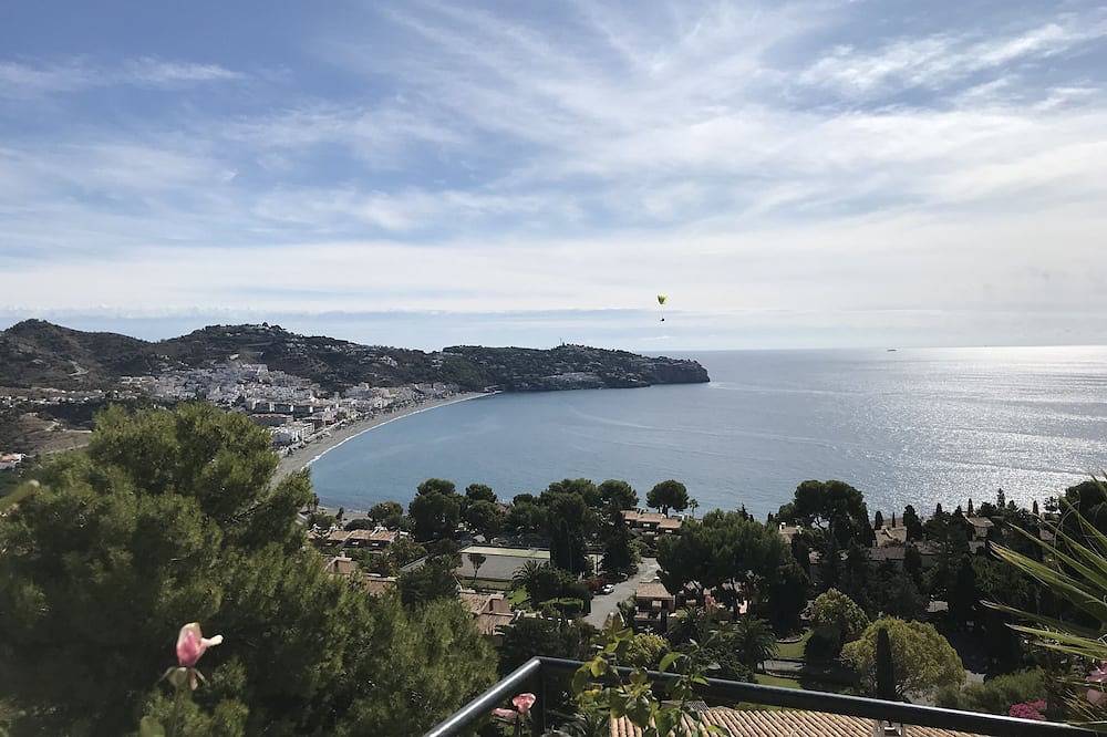 Fantástica casa unifamiliar con Gr. Sur Terrazas + vistas impresionantes in La Herradura, Almuñecar