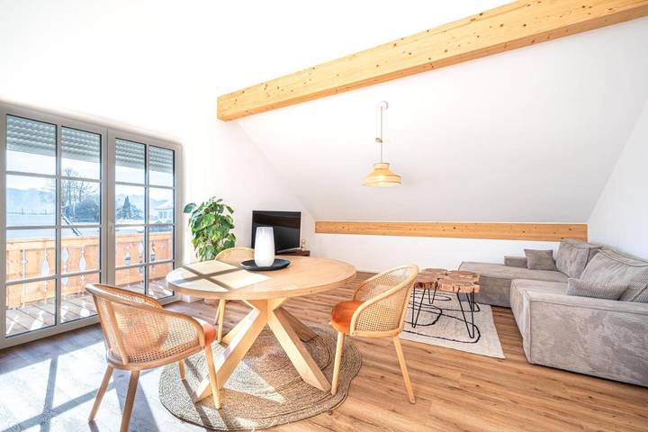 Ferienwohnung für 8 Personen, mit Ausblick und Garten sowie Seeblick in Das Blaue Land - 3