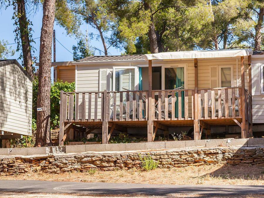 Camping La Baie des Anges - Mobilhome 6 personnes - Classic | 3 Ch. | 6 Pers. | Terrasse surélevée in La Ciotat, Région de Marseille