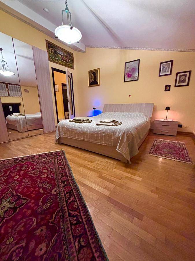 Gîte pour 4 personnes, avec balcon et jardin, animaux acceptés à Caraglio