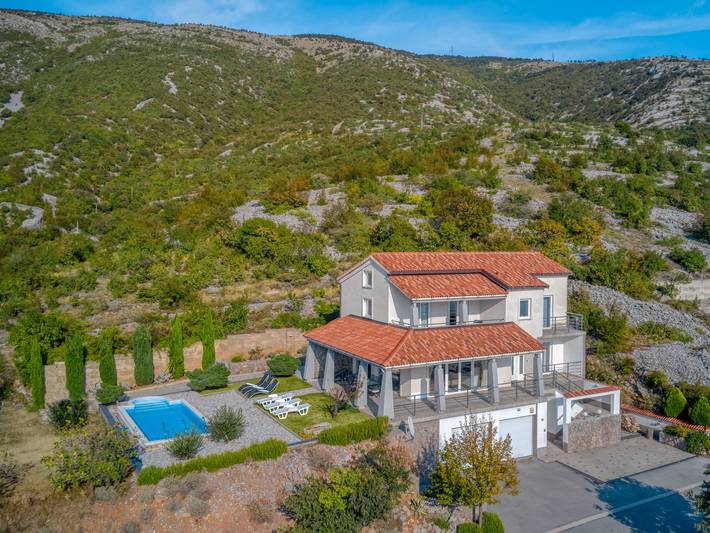 Ferienhaus mit Meerblick für 7 Personen, mit Garten und Pool sowie Balkon in Kvarner Bucht - 4