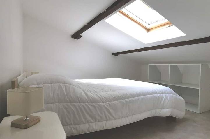 Townhouse located a 20-minute walk from downtown Royan and the main beach in Royan, Côte de Beauté