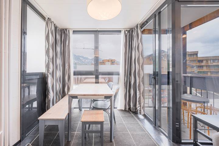 Appartamento intero, Appartamento '6 Couchages Val Thorens' con vista sulle montagne, balcone e Wi-Fi in Val Thorens, Massiccio della Vanoise