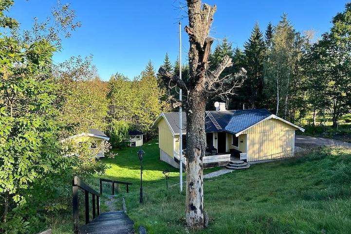 Ferienhaus für 5 Personen, mit Terrasse und Garten
