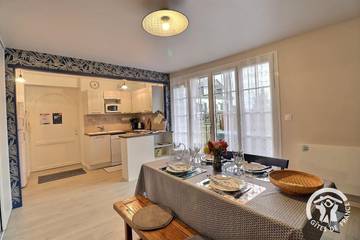Gîte pour 4 Personnes dans Saint-Père-Marc-en-Poulet, Région de Saint-Malo, Photo 2