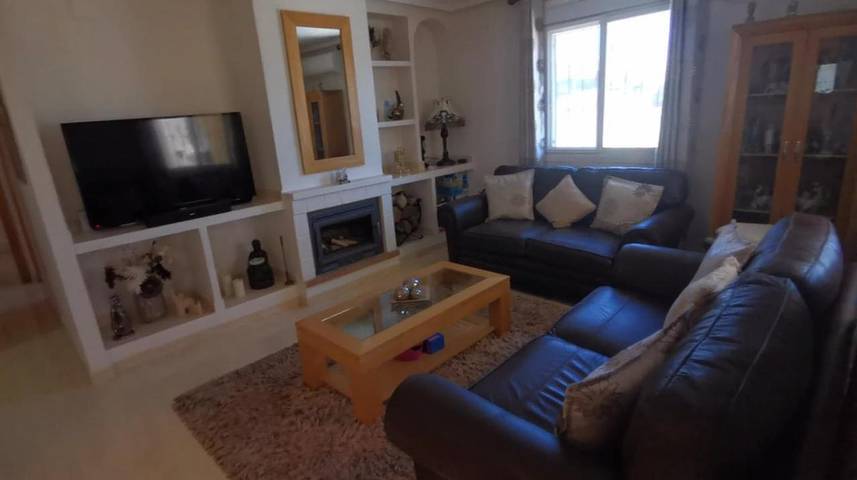 Location de vacances pour 4 personnes, avec balcon ainsi que vue et piscine dans Camposol - 4