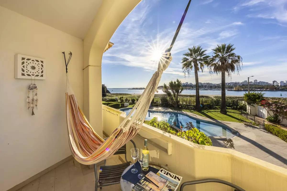 Apartamento entero, Apartamentos para 4 personas in Ferragudo, Distrito de Faro