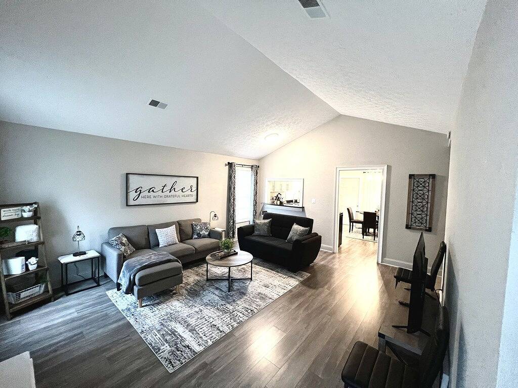 A Place To Imagine! Minutes from Atlanta! in Gwinnett County