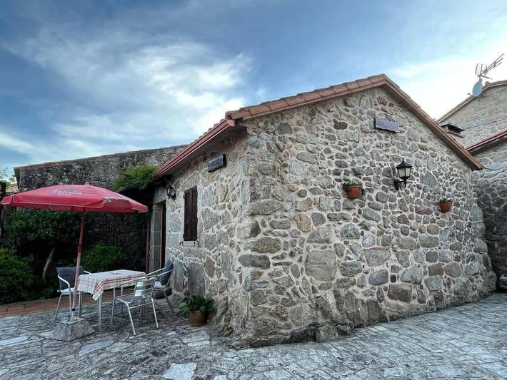 Casa rural para 3 personas, con Balcón y Terraza además de Jardín y Vistas en Padrón