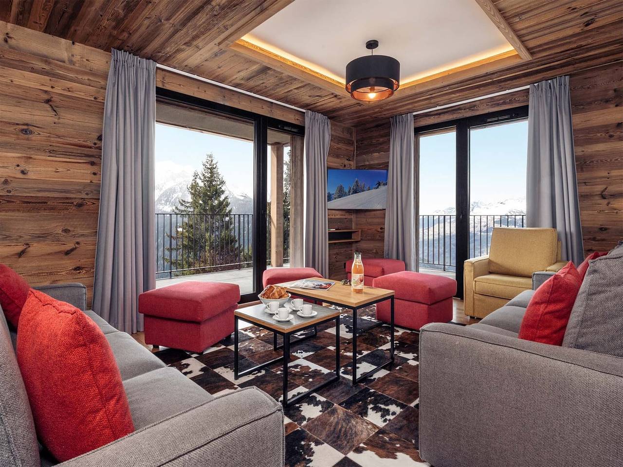 Chalet in La Rosière mit beheiztem Pool in La Rosière, Montvalezan