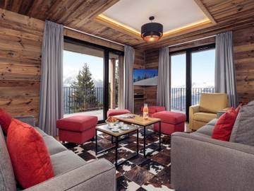 Chalet pour 14 personnes, avec piscine et terrasse, adapté aux familles dans La Rosière