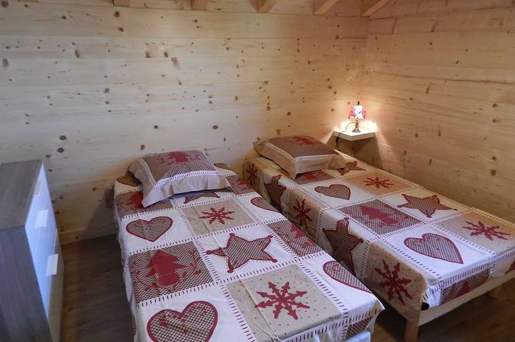 Chalet pour 8 personnes, avec balcon à Praz de Lys - 2