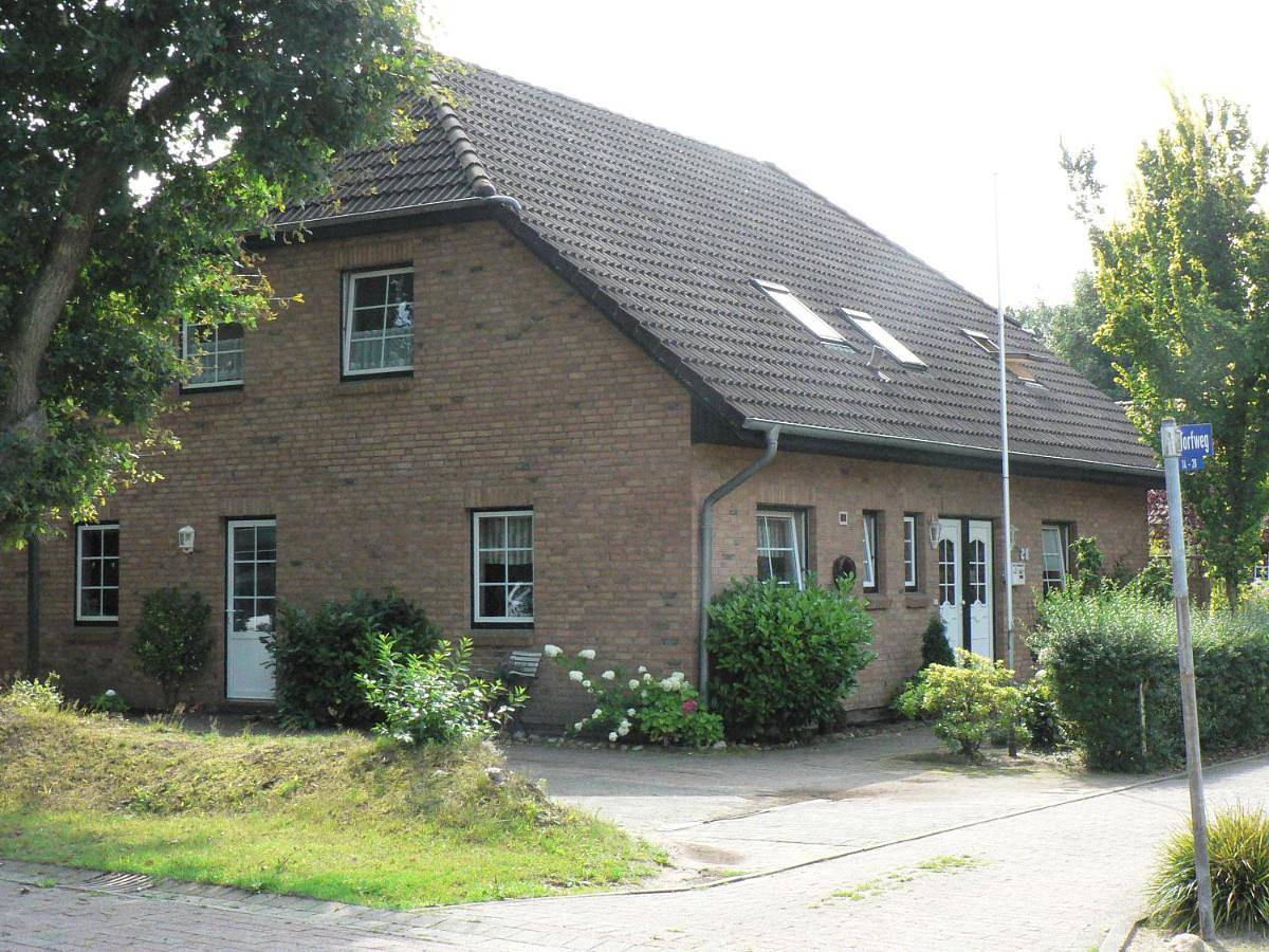 Ganze Wohnung, Three-Bedroom Apartment in Weddingstedt, Heide und Umgebung