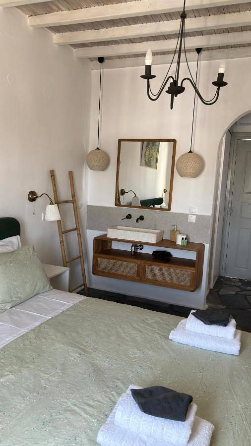 Deluxe Double Room in Mykonos