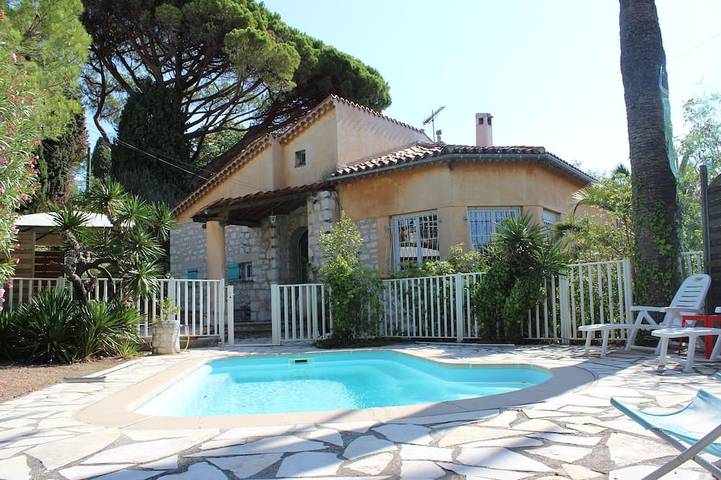 Villa pour 5 personnes, avec jardin, animaux acceptés à Cagnes-sur-Mer