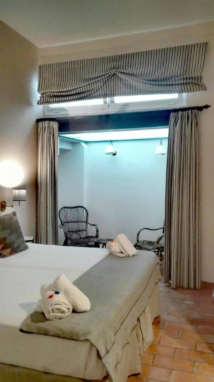 Deluxe Double or Twin Room in Casco Antiguo, Sevilla
