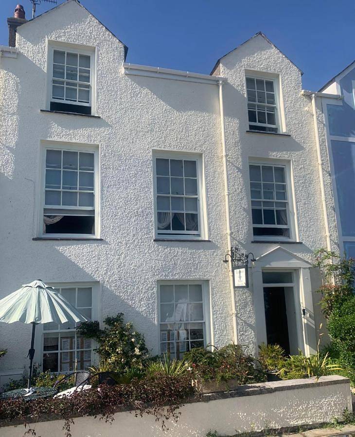 Suite with Sea View - Second Floor in Beaumaris, Isle of Anglesey