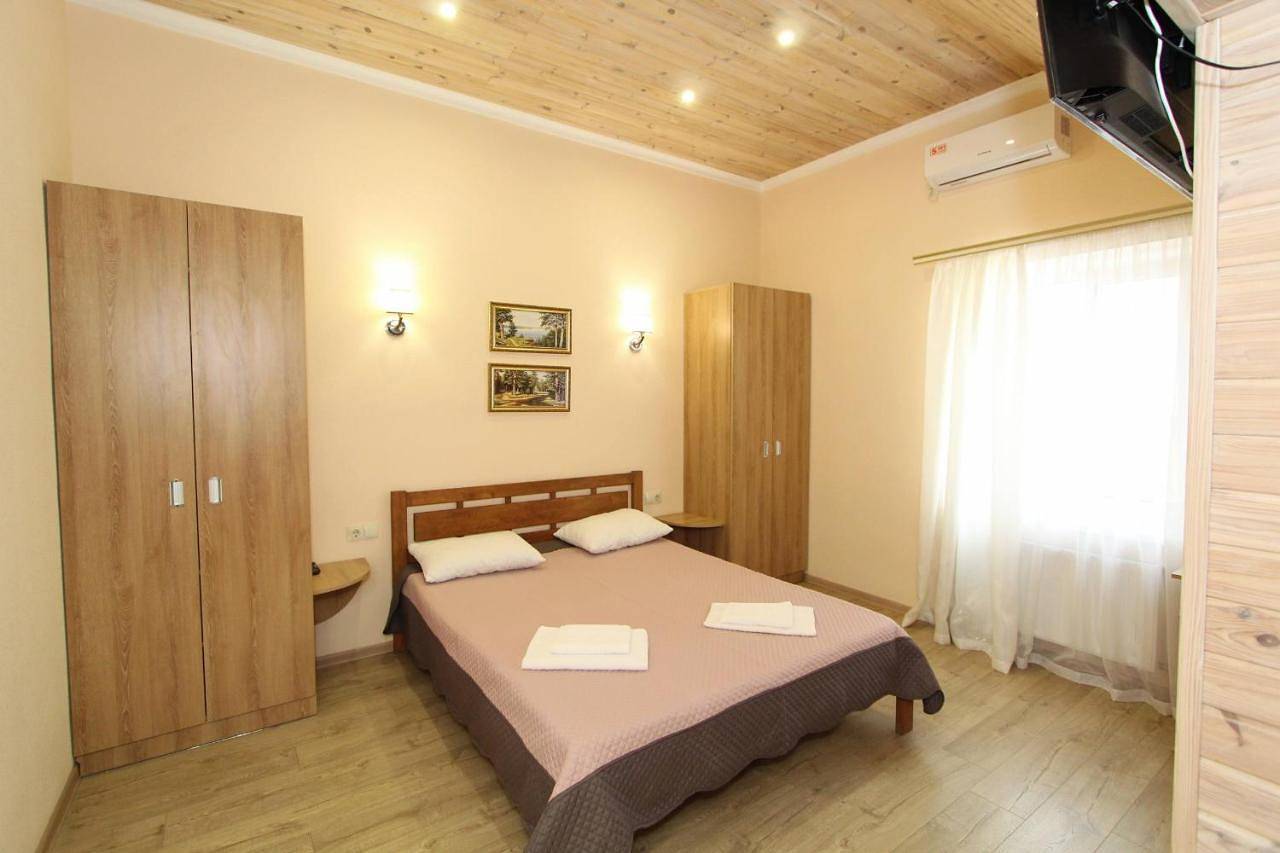 Apartamento entero, Гостевой дом на 10 Фонтана in Odesa, Óblast de Odesa