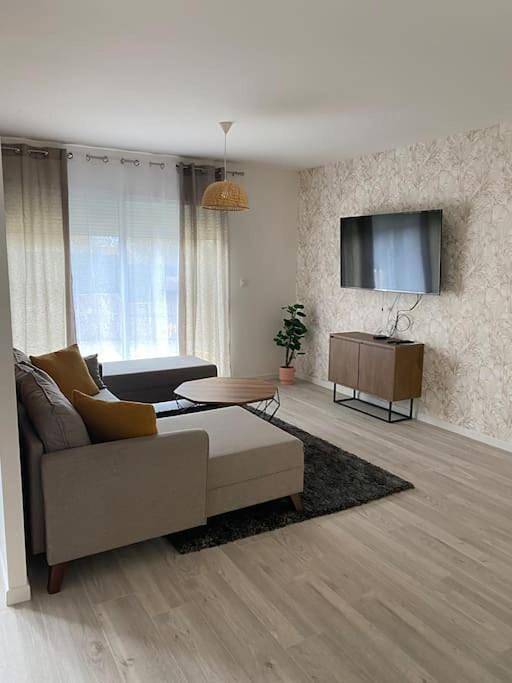Villa pour 6 personnes, avec Terrasse et Jardin