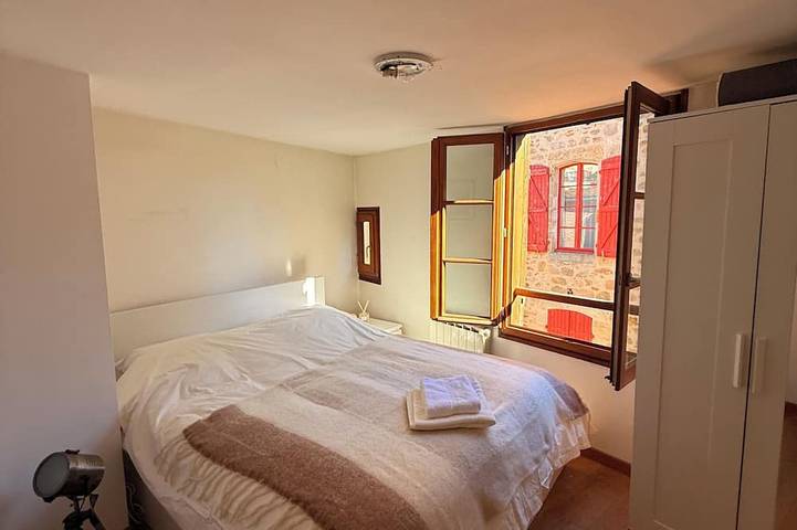 Ganze Wohnung, The Dove Nest Centre of Medieval Figeac - leave the car behind! in Figeac, Lot