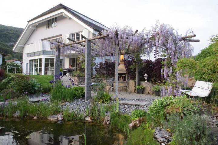 Chambre d’hôte pour 2 personnes, avec jardin et vue dans Péry