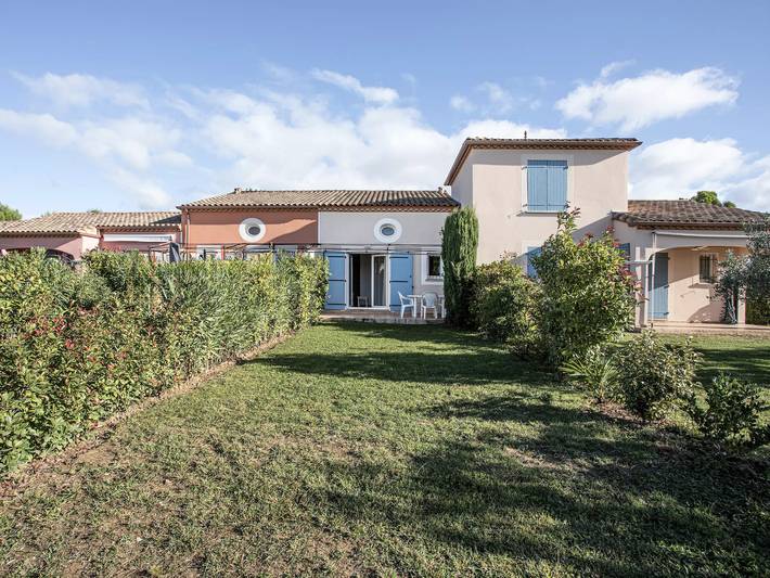 Villa pour 6 personnes, avec jardin