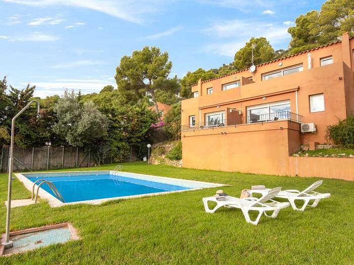 Ganze Ferienwohnung, Ferienwohnung für 4 Personen mit Meerblick in Begur, Costa Brava