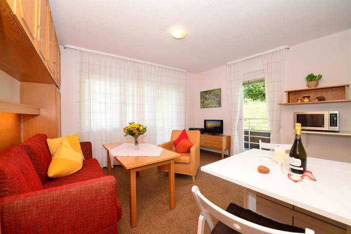 Geheel vakantieappartement, Hotel suite, douche of bad, Wc in Riezlern, Mittelberg