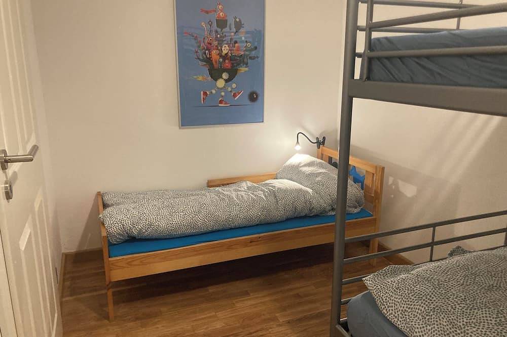 Apartamento entero, Centrally located, small apartment with kitchen and shower room in Borgfelde, Hamburgo